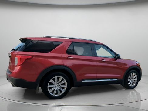 Certified 2022 Ford Explorer Limited w/ Equipment Group 301A RWD image 29