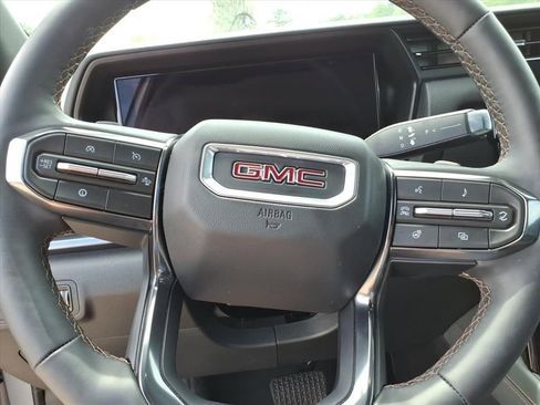 New 2026 GMC Terrain AT4 AWD/4WD image 16