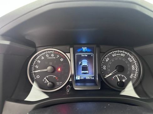 Used 2023 Toyota Tacoma TRD Sport w/ Black Out Package (TMS) AWD/4WD image 24