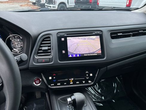 Used 2016 Honda HR-V EX image 18