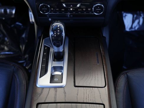 Used 2015 Maserati Ghibli S Q4 image 40