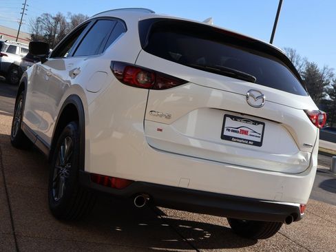 Used 2020 MAZDA CX-5 Touring image 4