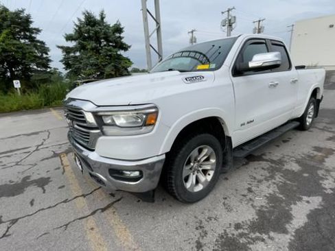 Used 2020 RAM 1500 Laramie AWD/4WD image 4