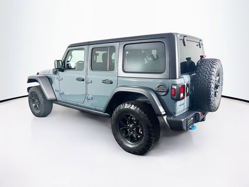 Used 2024 Jeep Wrangler Unlimited AWD/4WD image 5