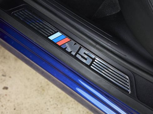 Used 2002 BMW M5 RWD image 82