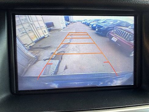 Used 2016 Chevrolet Tahoe LTZ AWD/4WD image 32