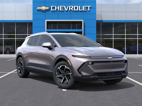 New 2026 Chevrolet Equinox EV LT AWD/4WD image 7