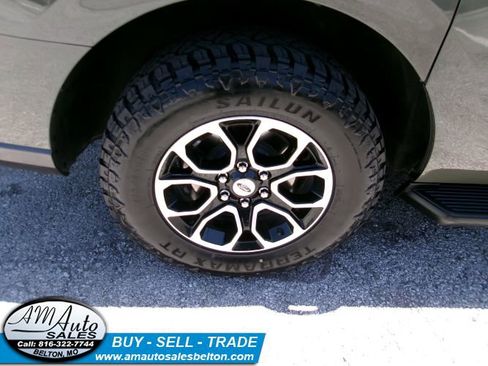 Used 2024 Ford Expedition Max XLT RWD image 23