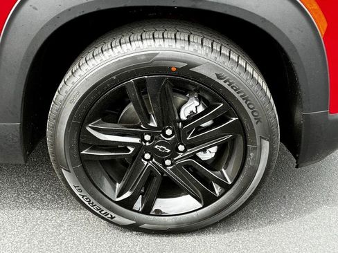 New 2026 Chevrolet TrailBlazer LT w/ Midnight Edition AWD/4WD image 36