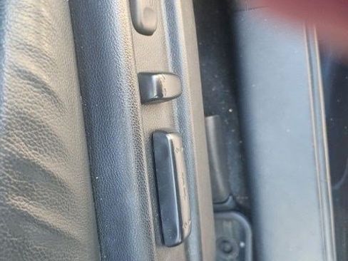Used 2022 Honda Pilot Touring image 18