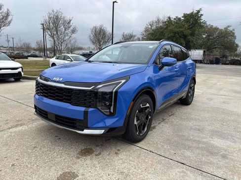 New 2026 Kia Sportage SX FWD image 4
