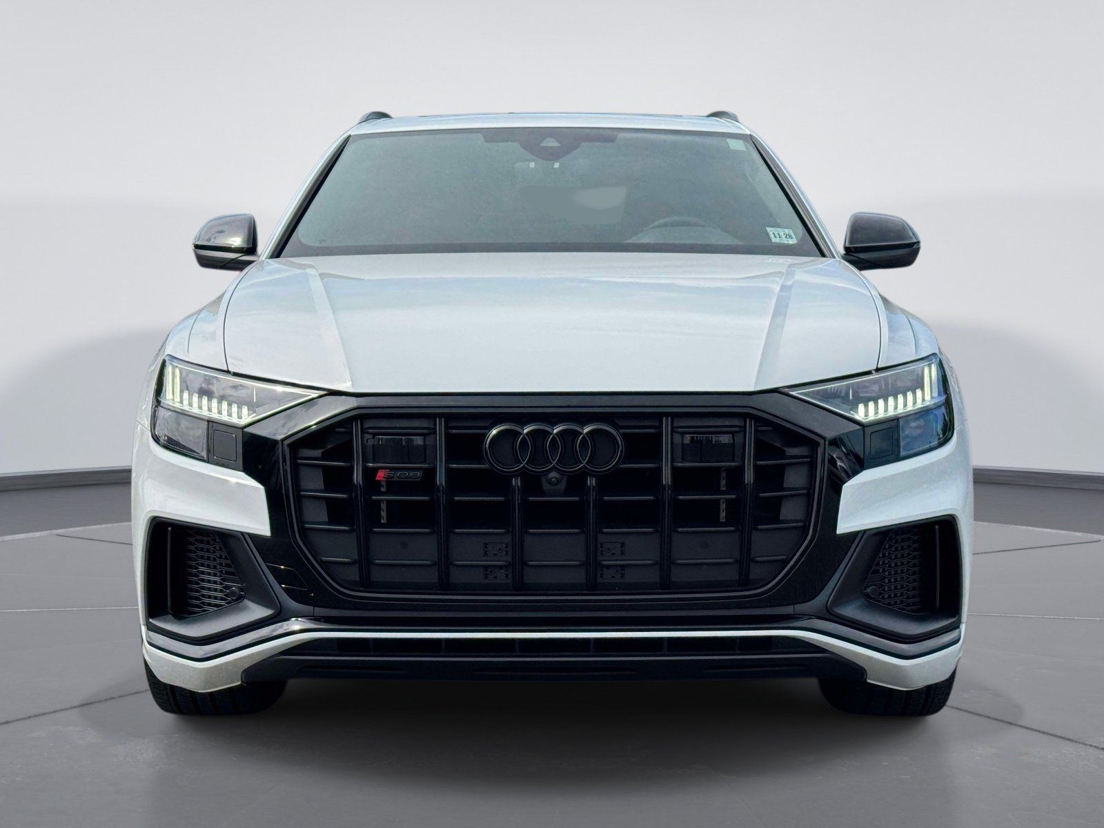 Used 2023 Audi SQ8 Premium Plus w/ Executive Package AWD/4WD image 2