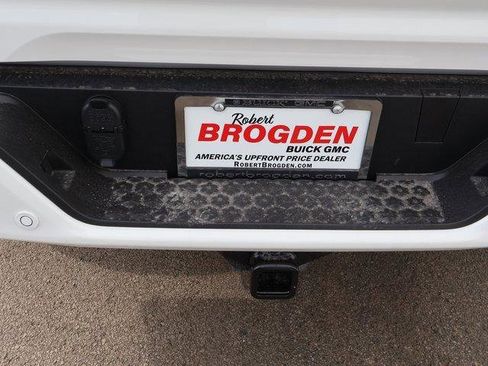 New 2026 GMC Canyon AT4 image 20