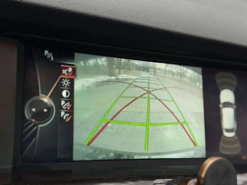 Used 2014 BMW 535i Gran Turismo xDrive image 24