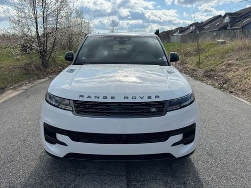 New 2026 Land Rover Range Rover Sport SE AWD/4WD image 3