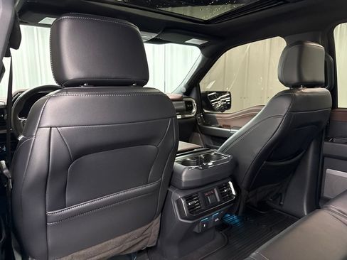 Used 2023 Ford F150 Lariat w/ Equipment Group 502A High AWD/4WD image 17