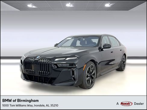 Certified 2023 BMW 740i image 1