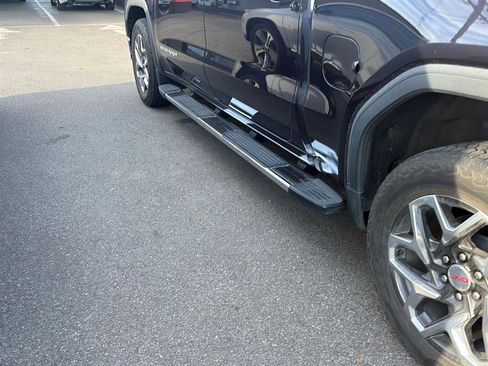 Used 2023 GMC Sierra 1500 SLT w/ SLT Premium Plus Package image 9