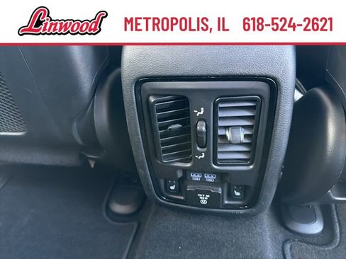 Used 2022 Dodge Durango R/T image 11