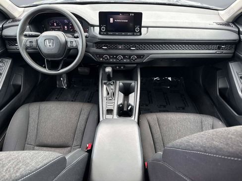 Certified 2023 Honda Accord EX image 15