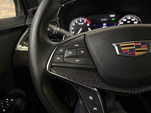 Used 2022 Cadillac XT5 Sportv AWD/4WD image 14