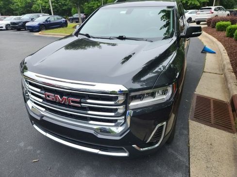 Used 2020 GMC Acadia SLT AWD/4WD image 2