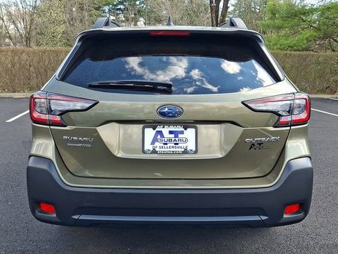 Certified 2025 Subaru Outback Premium image 5