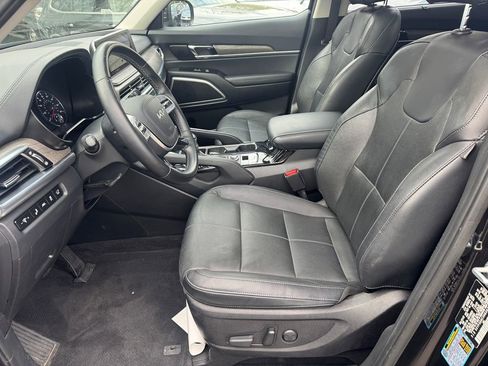 Used 2022 Kia Telluride EX w/ EX Premium Package AWD/4WD image 27