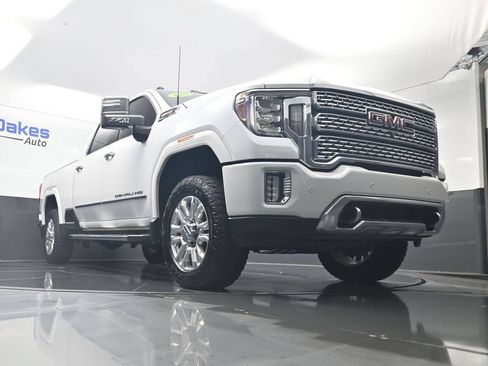Used 2020 GMC Sierra 2500 Denali w/ Denali Ultimate Package AWD/4WD image 40