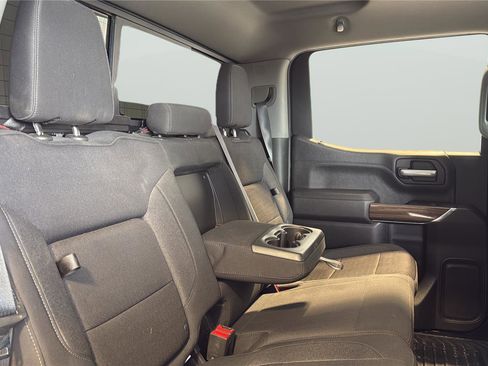 Used 2021 Chevrolet Silverado 1500 LT Trail Boss w/ Convenience Package II image 15