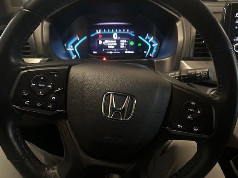 Used 2022 Honda Odyssey EX-L image 16