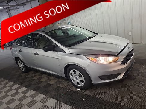 Used 2018 Ford Focus S FWD image 1