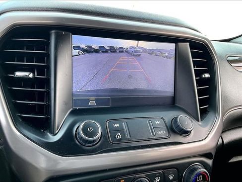 Used 2023 GMC Acadia AT4 w/ Preferred Package AWD/4WD image 32