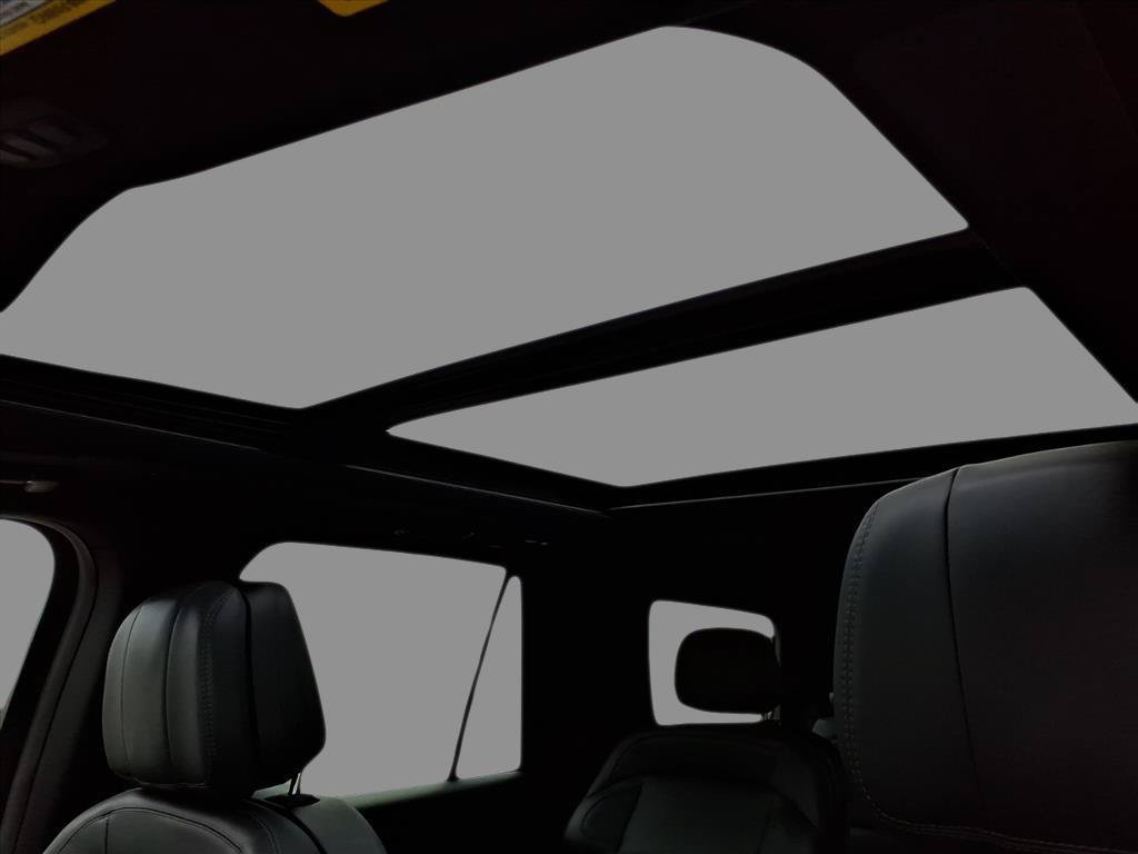 New 2025 Lincoln Navigator Reserve w/ Jet Appearance Package AWD/4WD image 19