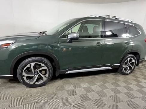 Used 2022 Subaru Forester Touring w/ Popular Package #3 AWD/4WD image 8