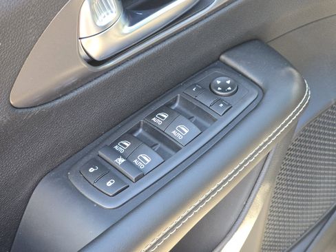 New 2026 Chrysler Pacifica Select w/ S Appearance Package FWD image 27