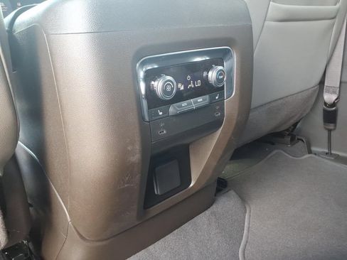 New 2026 GMC Yukon XL Elevation AWD/4WD image 16