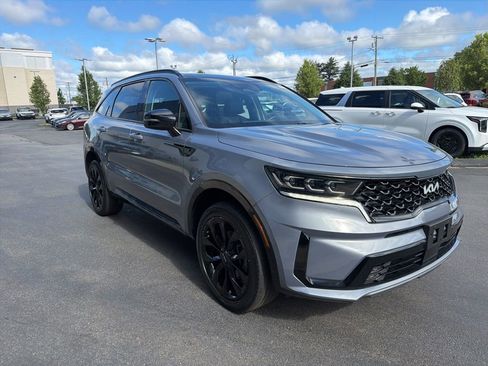 Certified 2023 Kia Sorento SX AWD/4WD image 5
