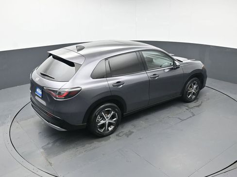 Certified 2023 Honda HR-V EX-L image 43