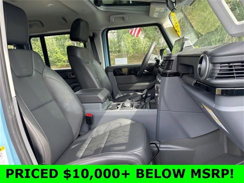 Used 2024 INEOS Grenadier Fieldmaster Edition image 37