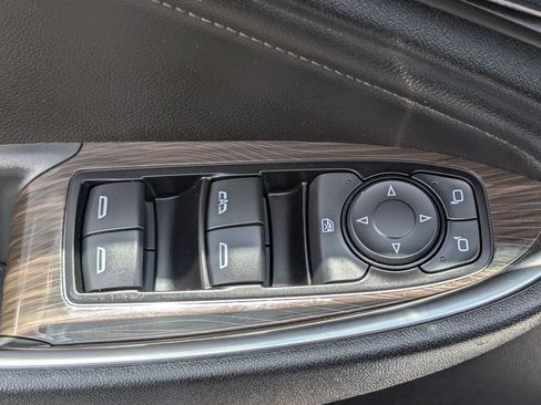 Used 2024 Chevrolet Malibu LT FWD image 11