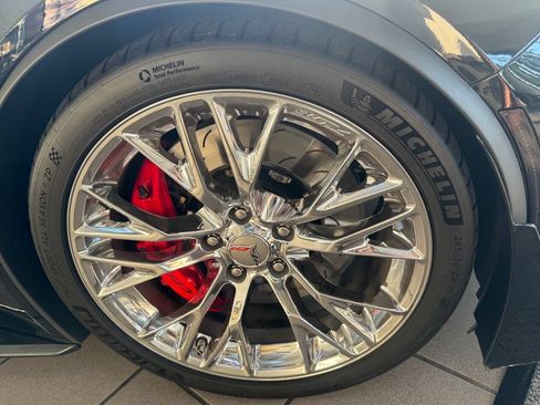 Used 2017 Chevrolet Corvette Z06 RWD image 14