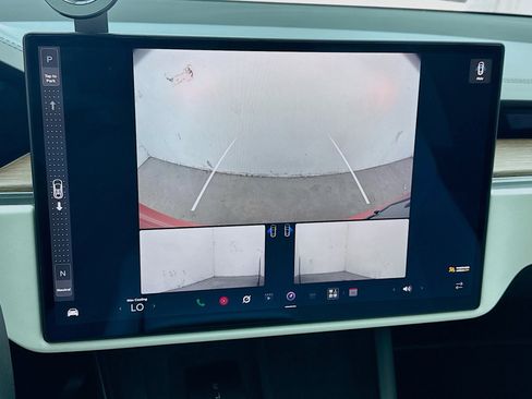 Used 2022 Tesla Model X AWD/4WD image 10