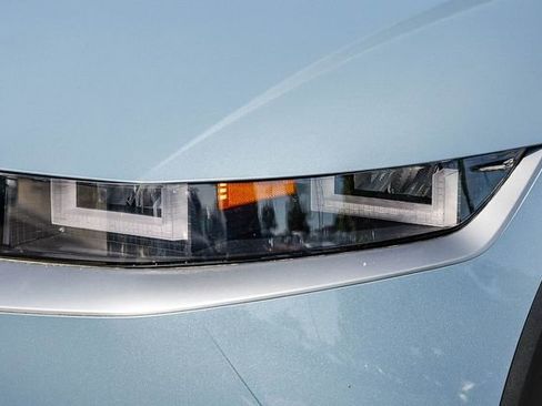 New 2026 Hyundai Ioniq 5 SEL RWD image 8