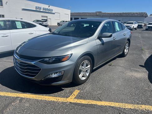 Used 2024 Chevrolet Malibu LT FWD image 8