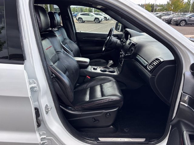 Used 2020 Jeep Grand Cherokee Trailhawk w/ Trailhawk Luxury Group AWD/4WD image 20
