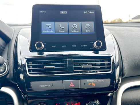 New 2026 Mitsubishi Eclipse Cross LE image 27