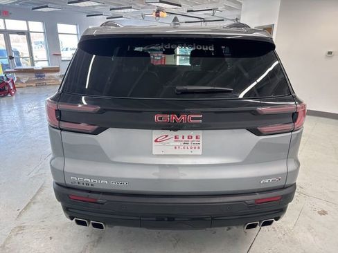 Used 2025 GMC Acadia AT4 image 10