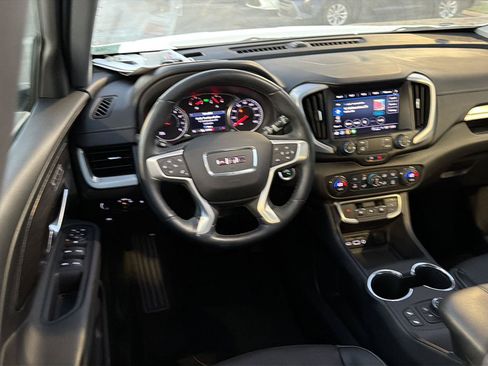 Used 2023 GMC Terrain SLT FWD image 18