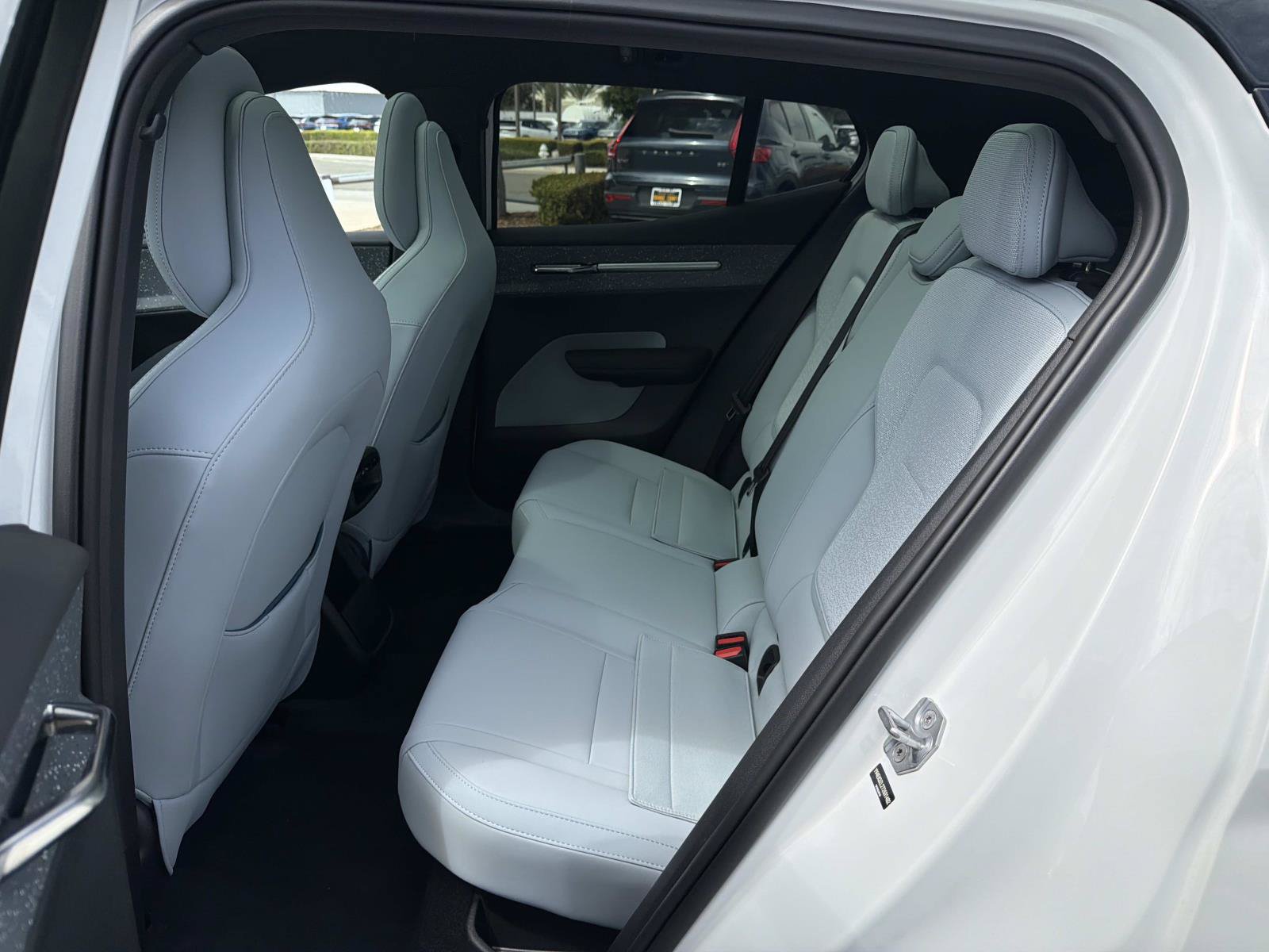 New 2026 Volvo EX30 Ultra w/ Climate Package AWD/4WD image 17